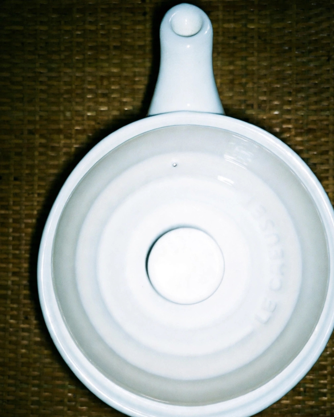 Le Creuset Stoneware Grand Teapot (1.3L) in Meringue