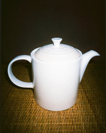 Le Creuset Stoneware Grand Teapot (1.3L) in Meringue